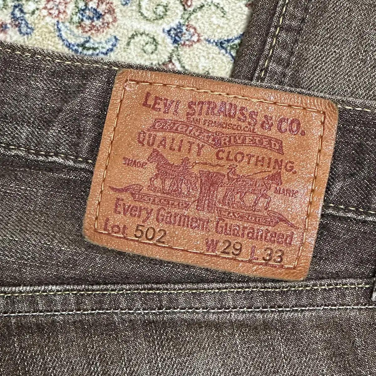 00s Levis 502 Brown Pants