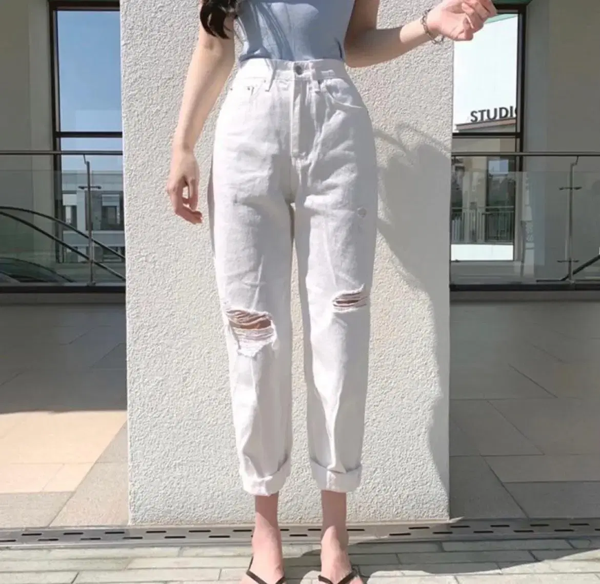 ABLEE High Waisted White Ripped Cotton Pants