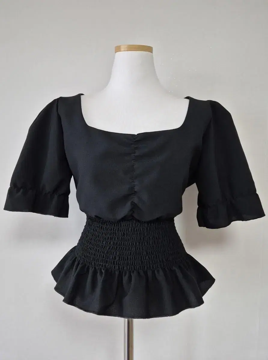 Vintage black shirring smoke-colored banding flare blouse