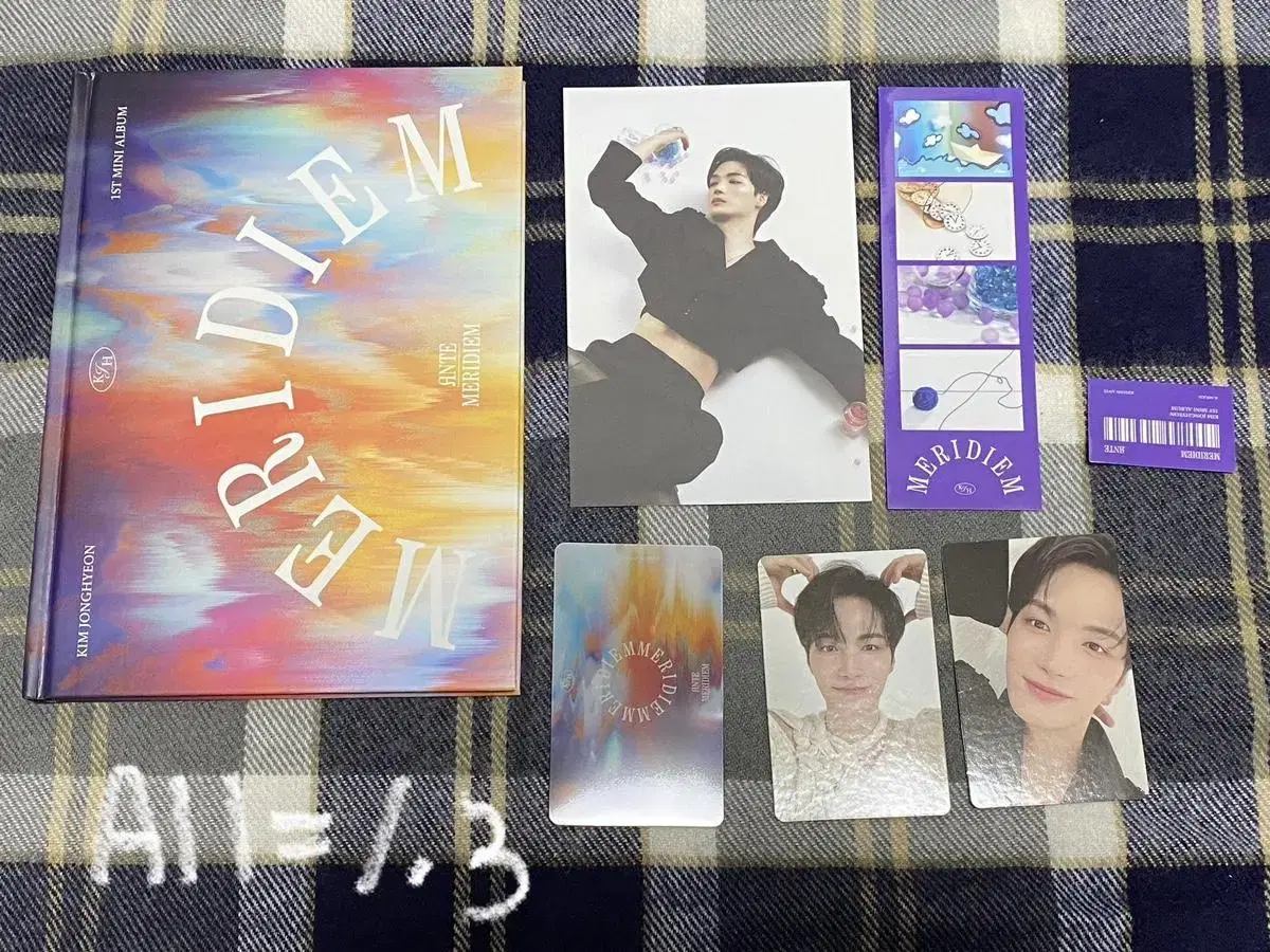 nu'est jonghyun jr album bulk wts