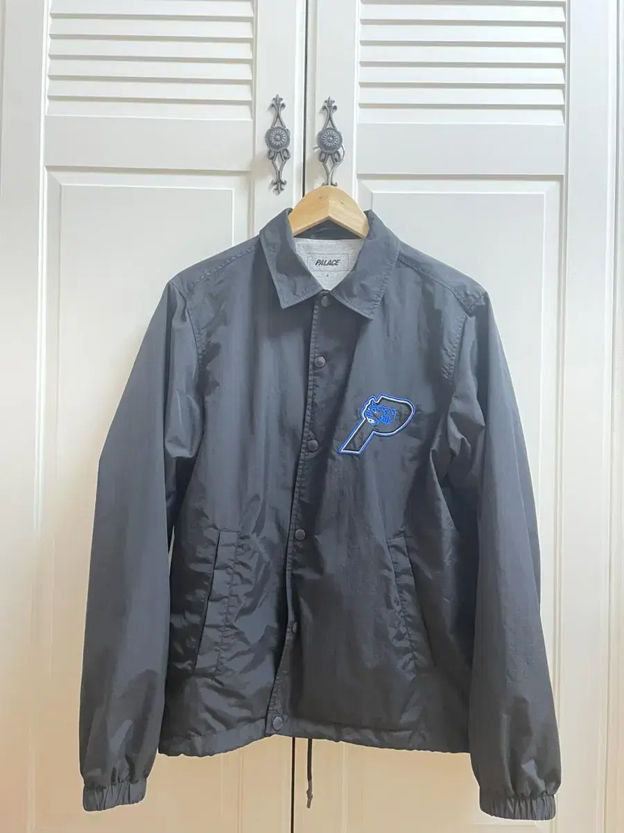 Pallas Coach Jacket Black S