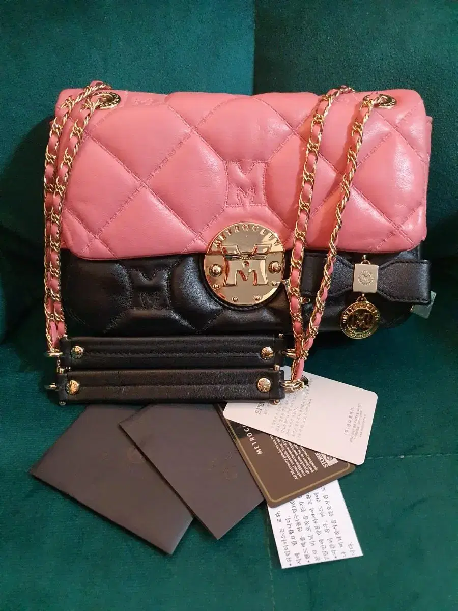 FREE*SHIPPING*BackPattern/Genuine//Pink+Bulk Quilted Ribbon Metropolis Chain Bag