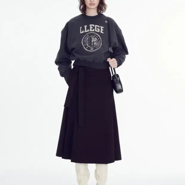 렉토 LLEGE LOGO SWEATSHIRT 로고 스웻셔츠