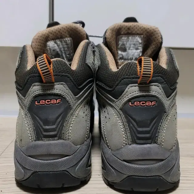 정품 르까프 VENTURE GTX M 등산화 255mm