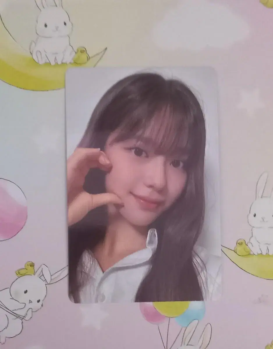 Sieun Hwang, U. of T. University Ticket photocard WTS