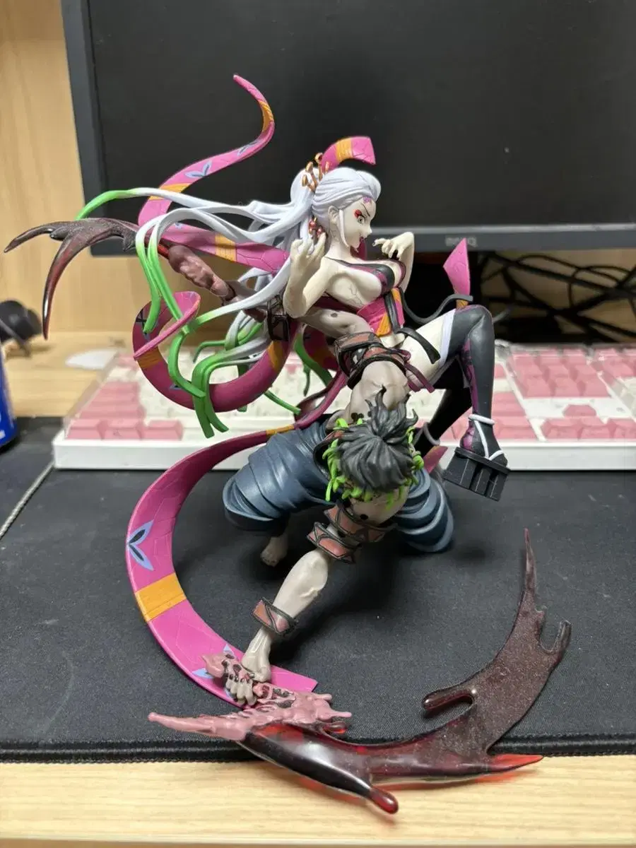 Demon Slayer Sanghyun Taki,Kyutaro Figures