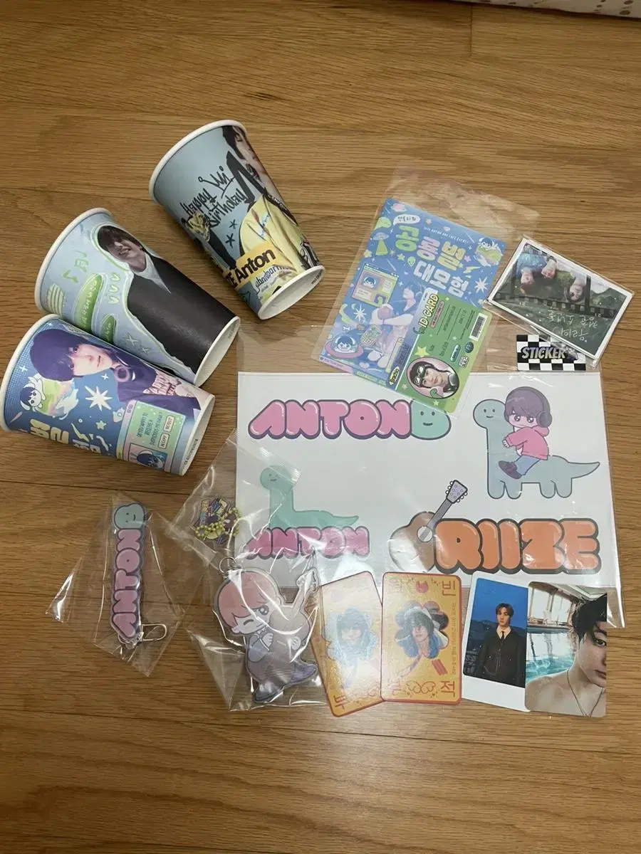 Rize chanyoung Birthday Cafe Goods