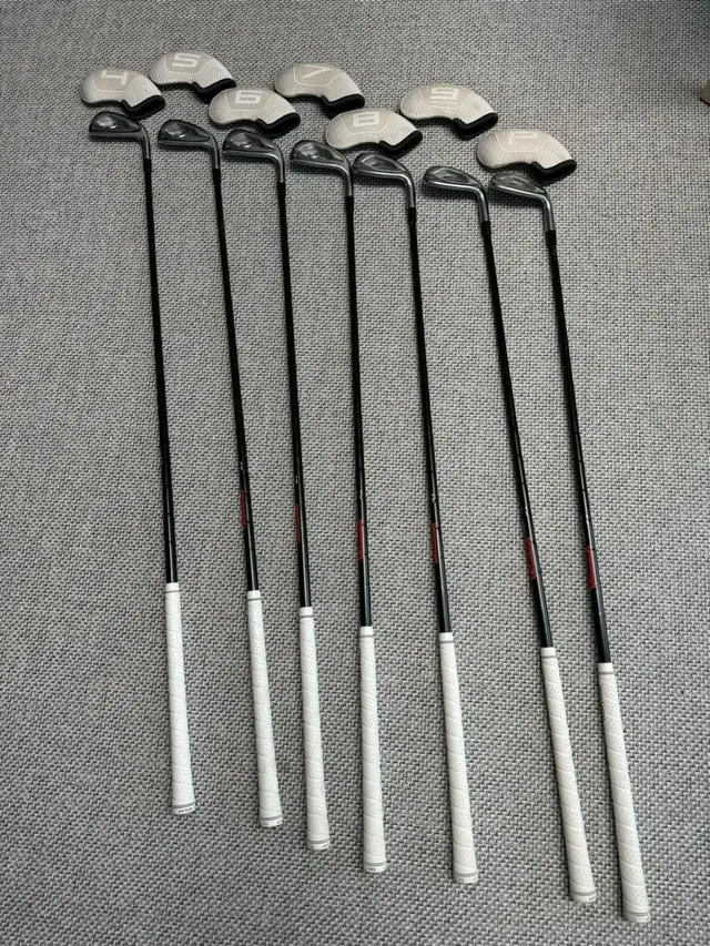 타이틀리스트 t200(4~p, 7pc) 팝니다