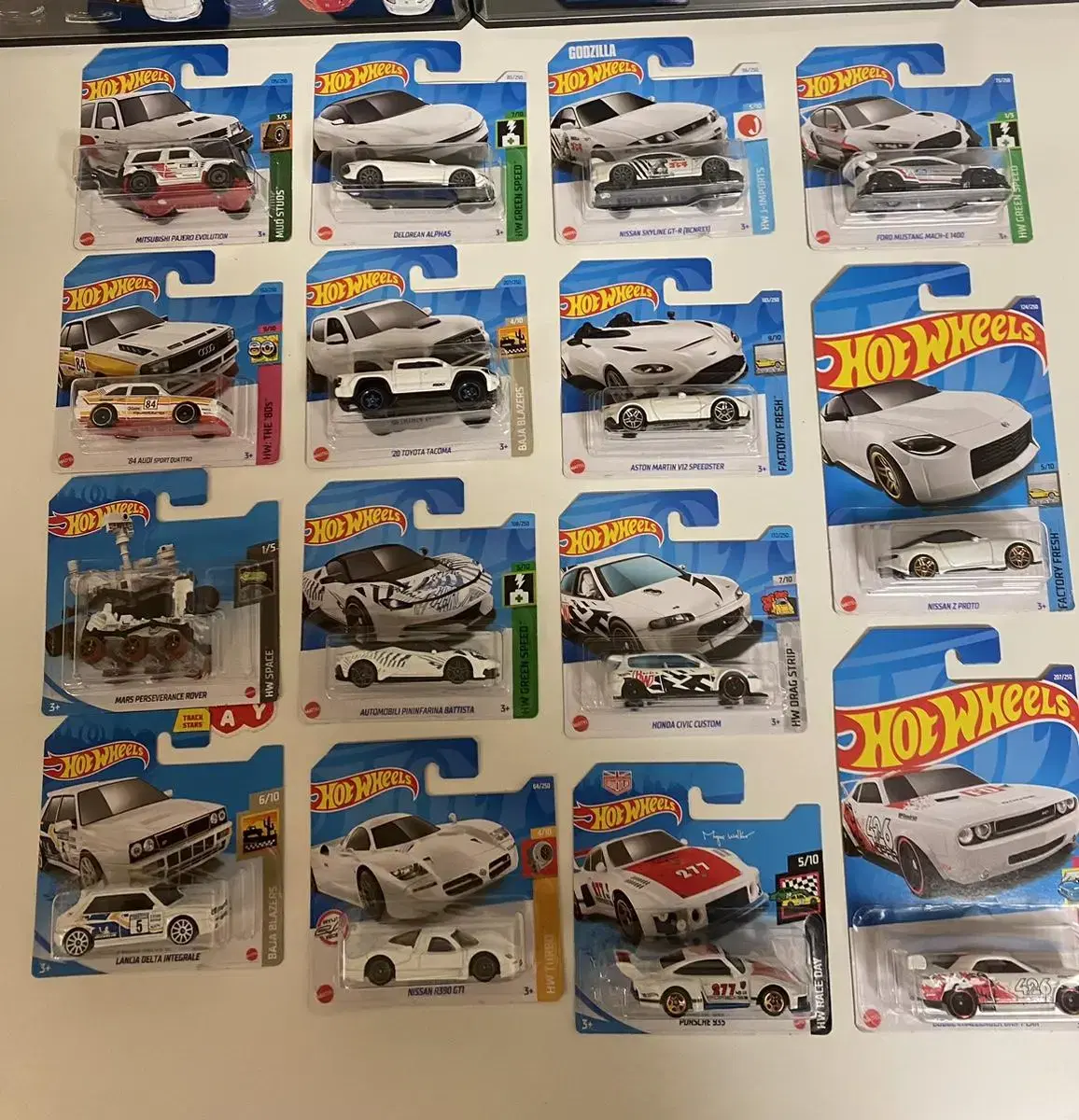 Hot Wheels in bulk,sell individually