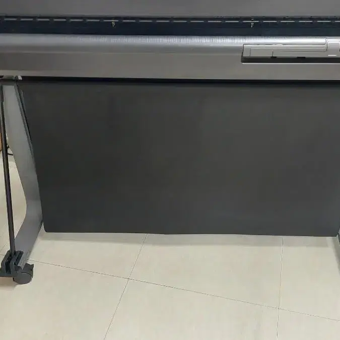 HP DESIGNJET T520 플로터 판매 합니다.