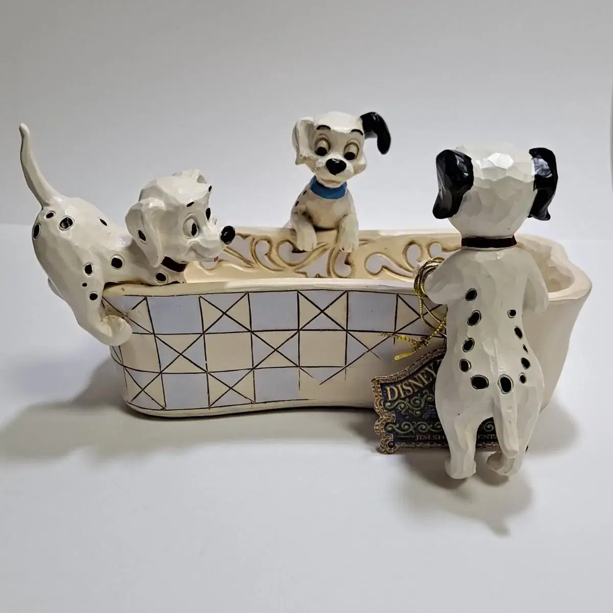 Enesco Disney 101 Dalmatians Figurine Tray