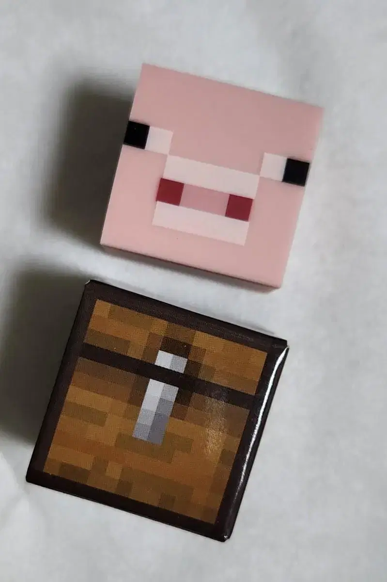 Minecraft Genuine Pig Figure Jiwoo Eraser