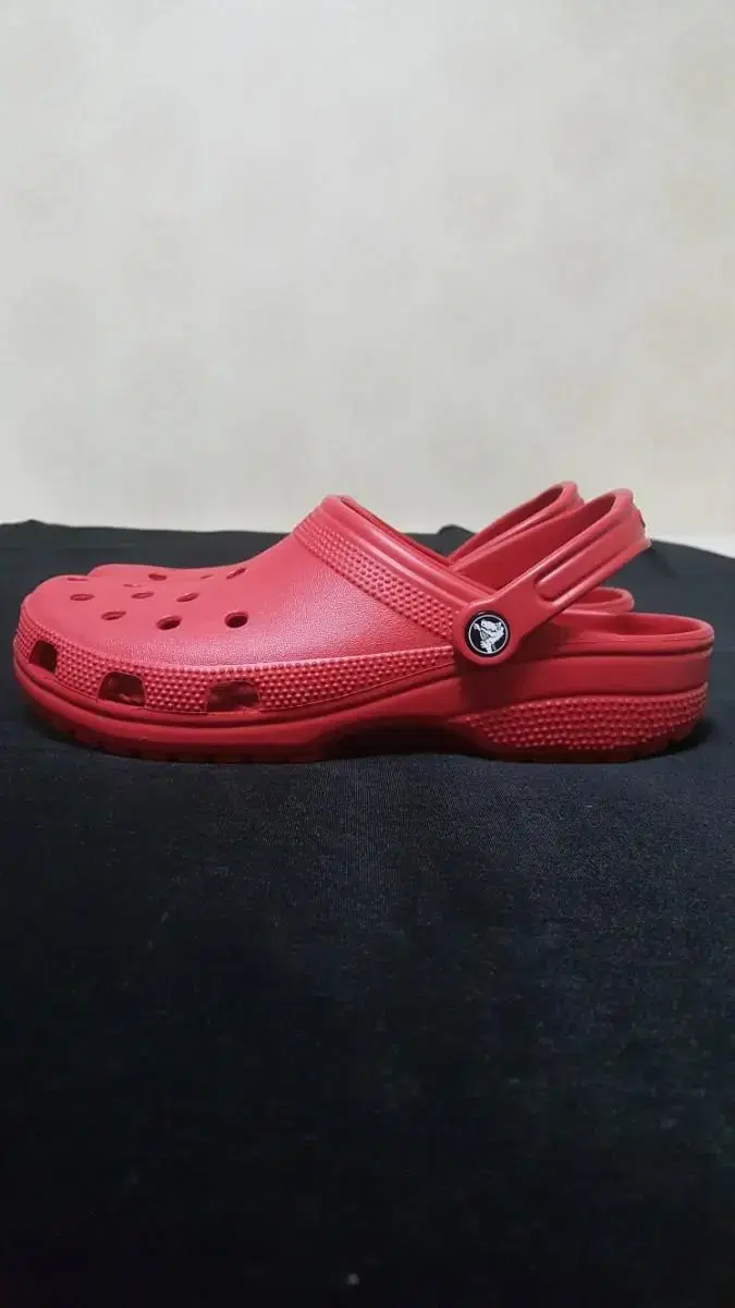 Crocs Classic Clog