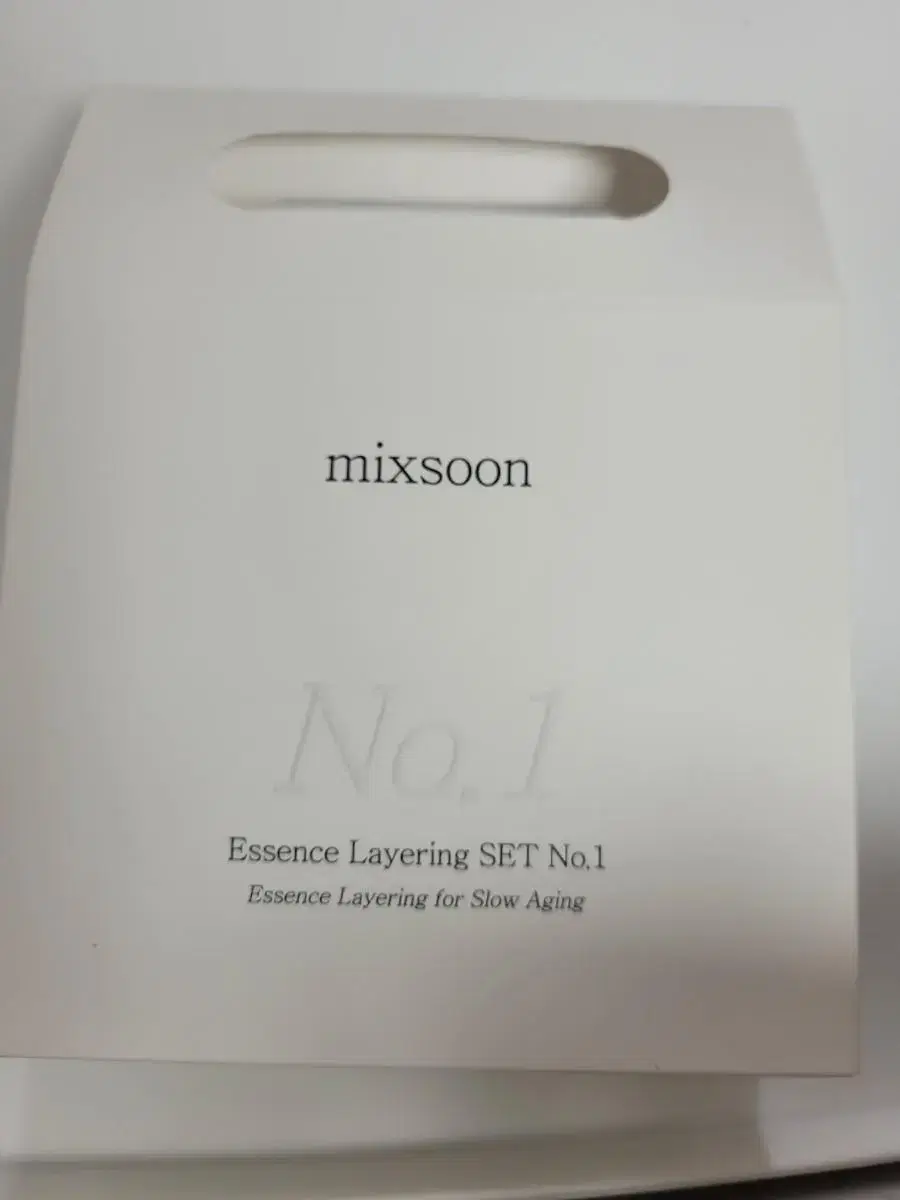 [Unsealed new product] Mixun Essence Layering Set No. 1