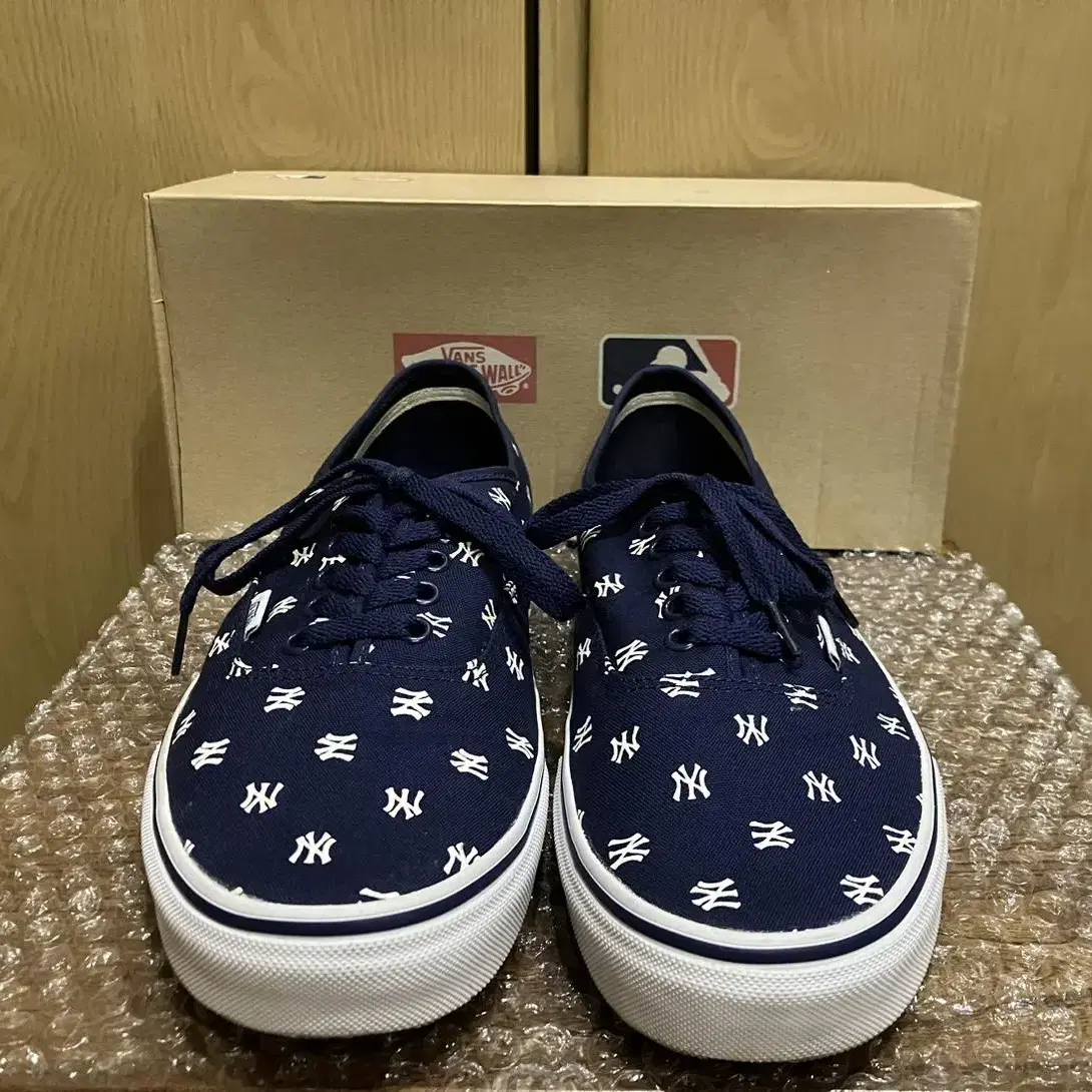 Vans 반스 x MLB 뉴욕 양키스 어센틱 290