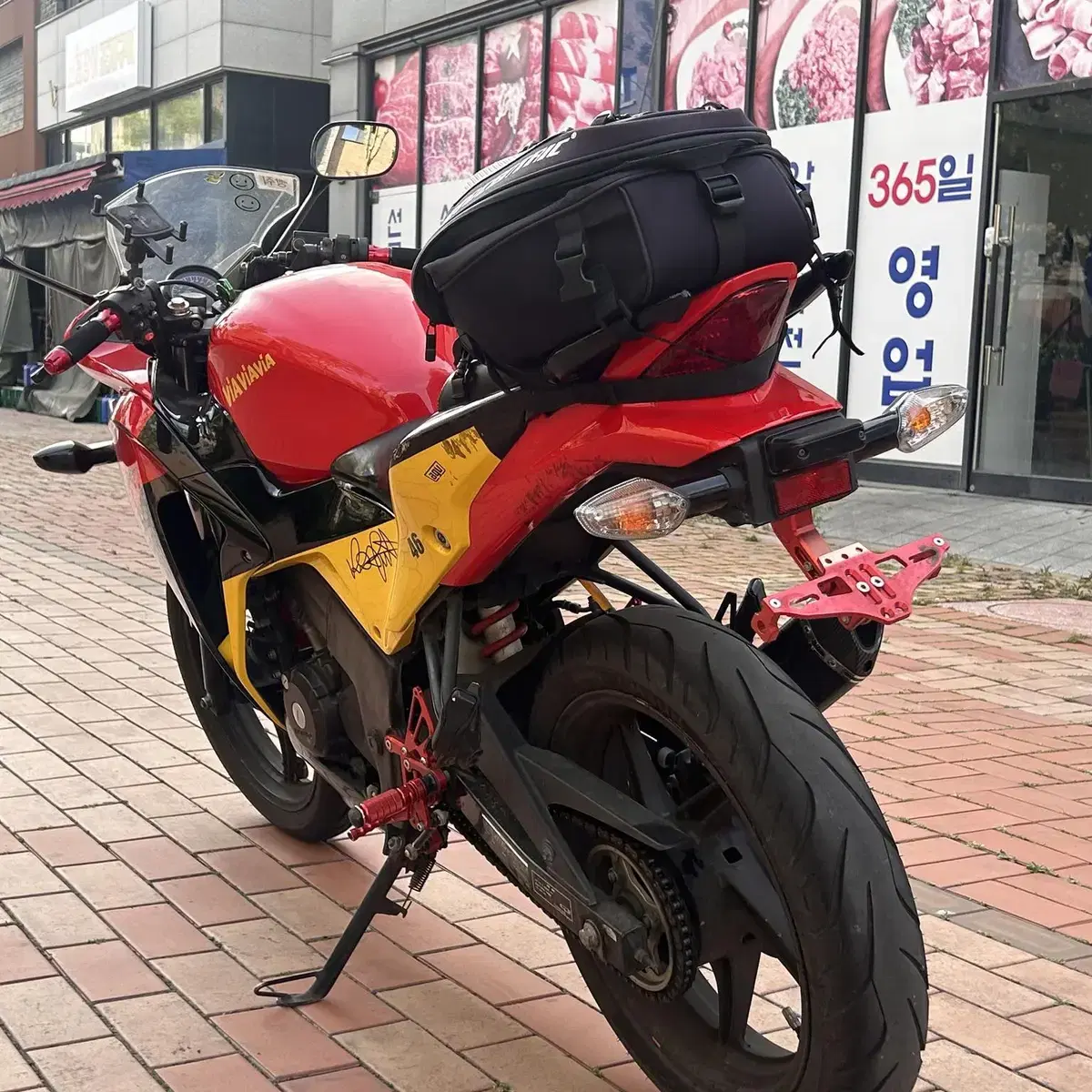 혼다 CBR 125 2015년식 풀튜닝 차량 판매합니다