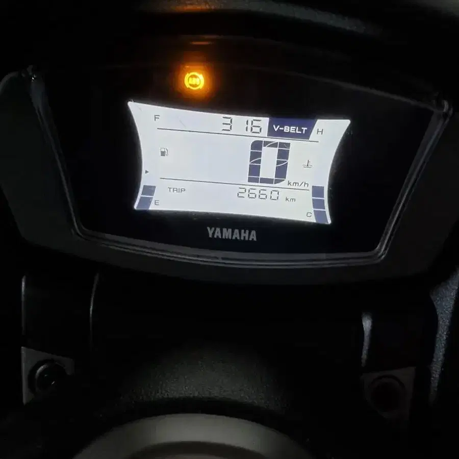 nmax NMAX125 앤맥스125 21년11월식  27782km 폐지