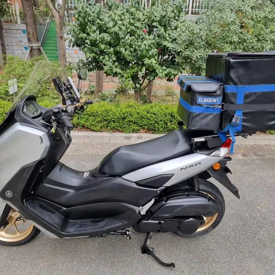 nmax NMAX125 앤맥스125 21년11월식  27782km 폐지