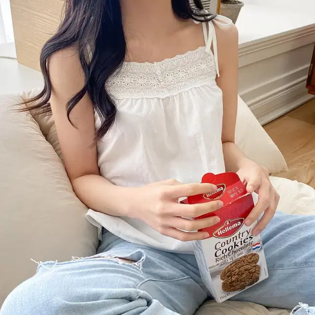 펀칭 레이스 나시