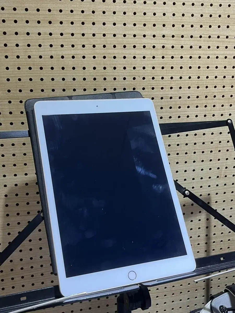 iPad 7th generation