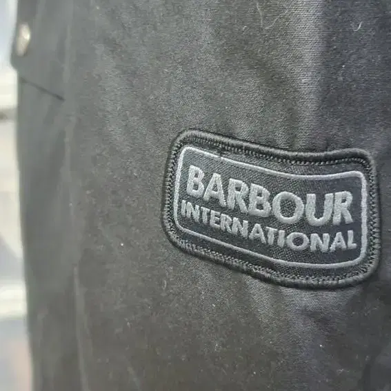 바버 Barbour 인터네셔널 듀크 자켓 블랙 S