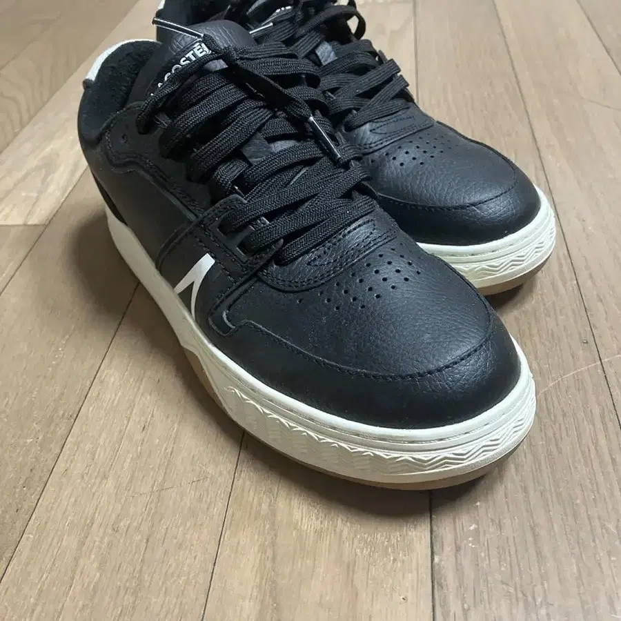 LACOSTE 260 (5만원 가격내림)