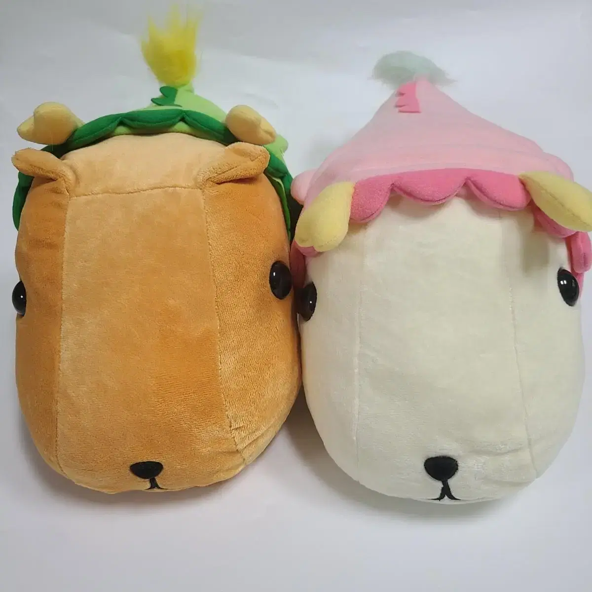 Sanx Classic Character Wizard Capybara Statue Capybara Cosplay doll Goods Gacha