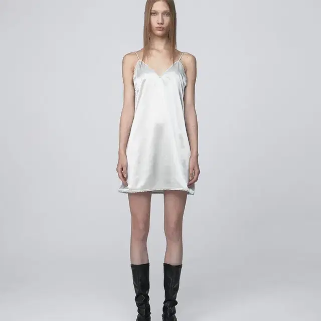 KILO SATIN MINI DRESS (SILVE) S