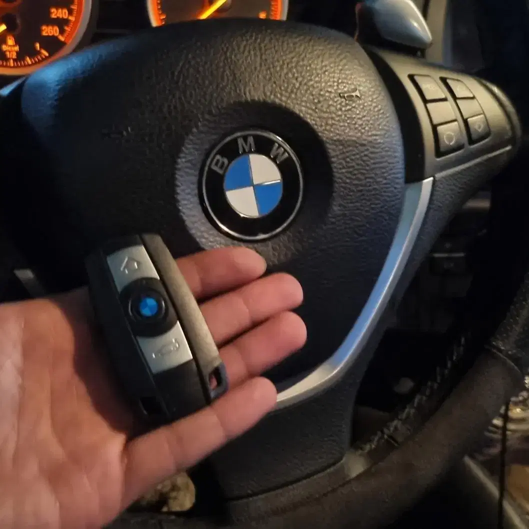 인천 옹진군 BMW 올키분실 차키고장 전국구 24시 긴급출장 문의 환영