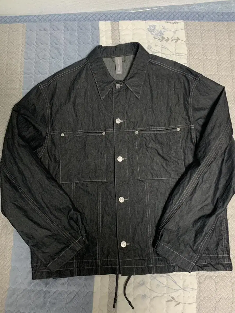 [L] Language-Fected Tricker Jacket