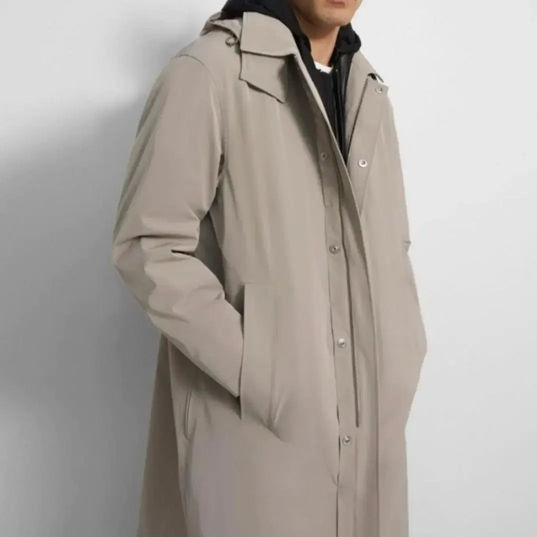 띠어리 트렌치코트 foundation tech division coat