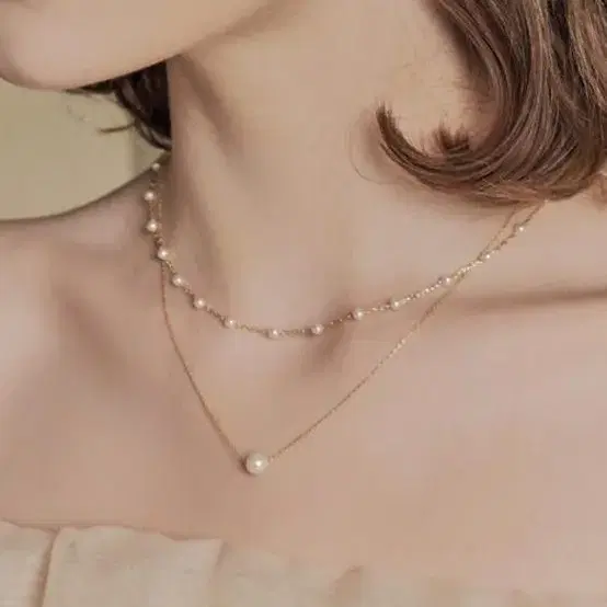 앵브록스 lulu pearl layered necklace