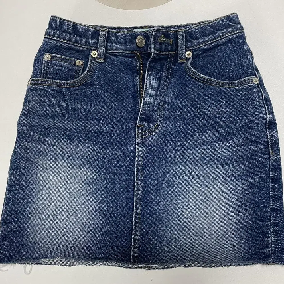 페일제이드 Blue Denim Skirt