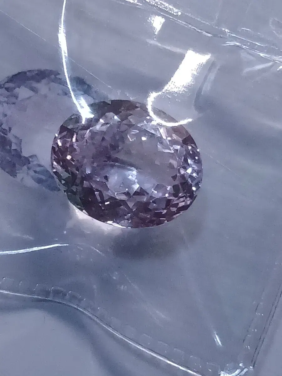 Kunzite ring 13.50ct