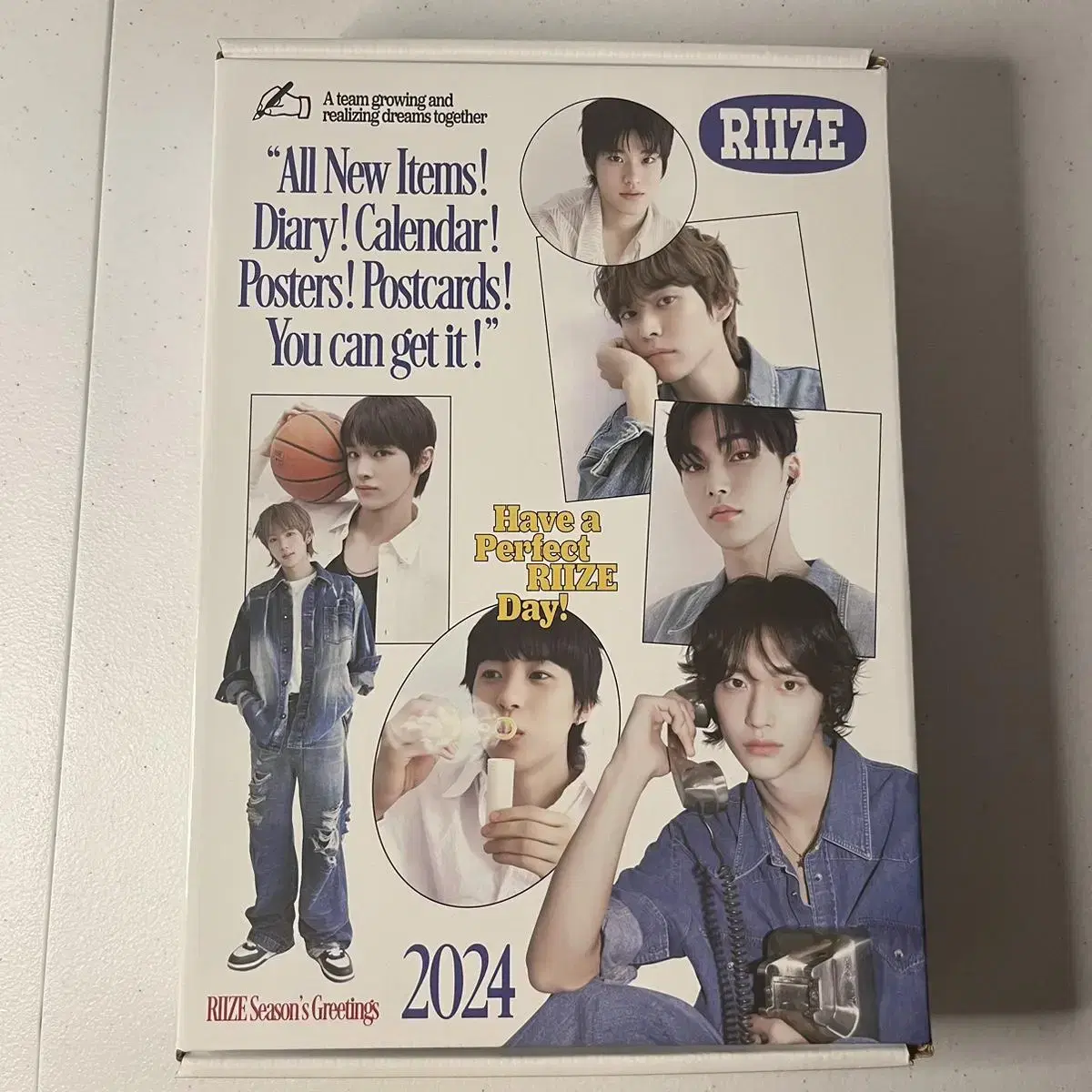 Rize seasons greetings Merch season's greetings 2024 photocard wts seunghan sohee riize Merch