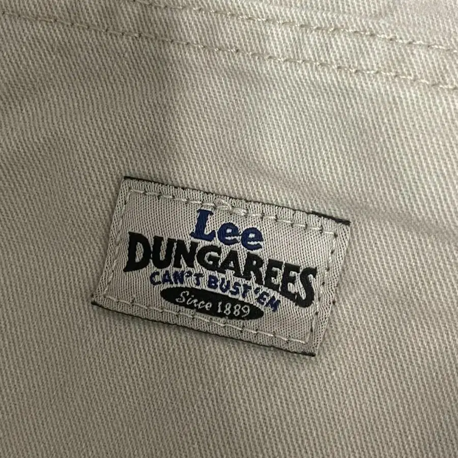 Lee 베이지 카펜터