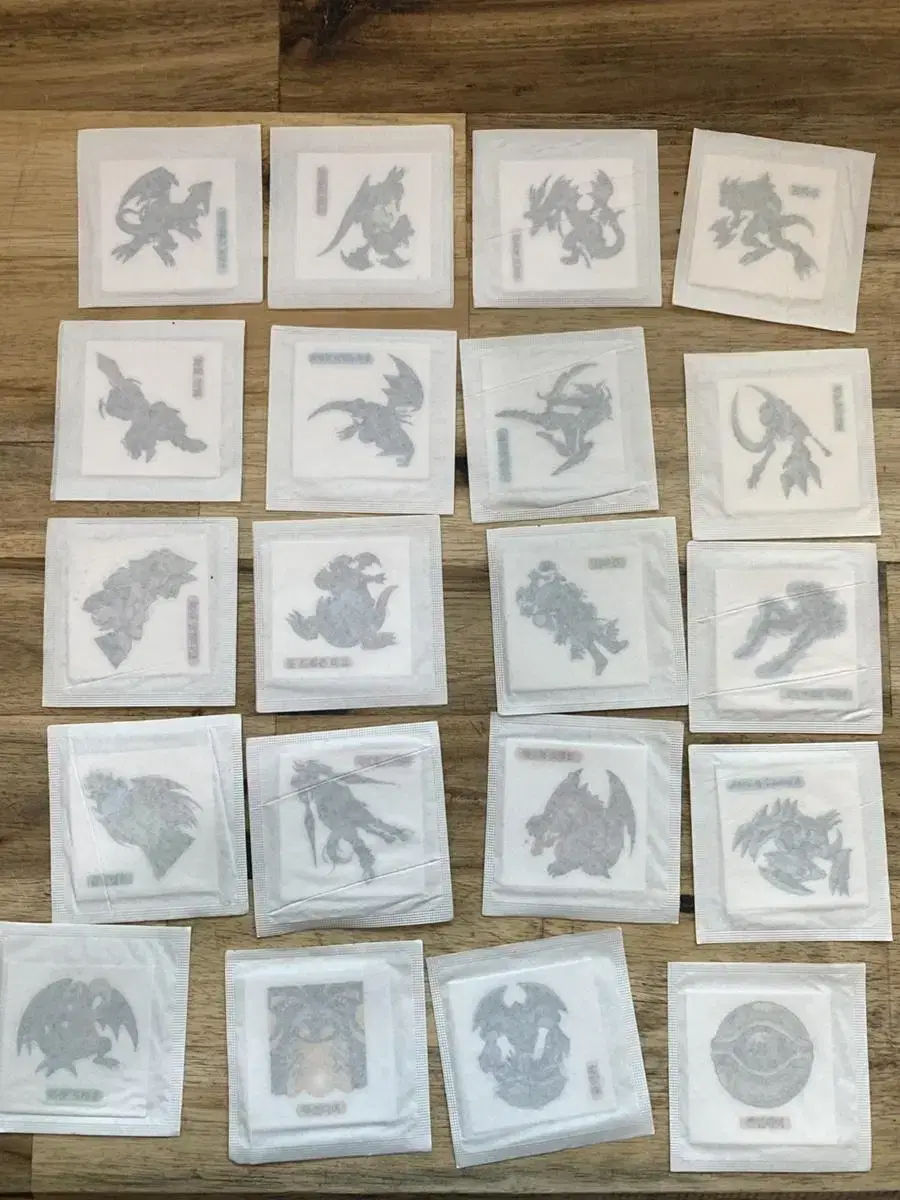 All 70 types of Yu-Gi-Oh Bandai Seals sealed Old Version