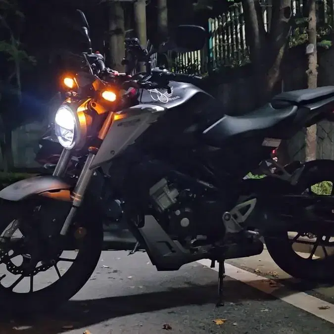 cb125r 무광 블랙 무꿍 무슬립