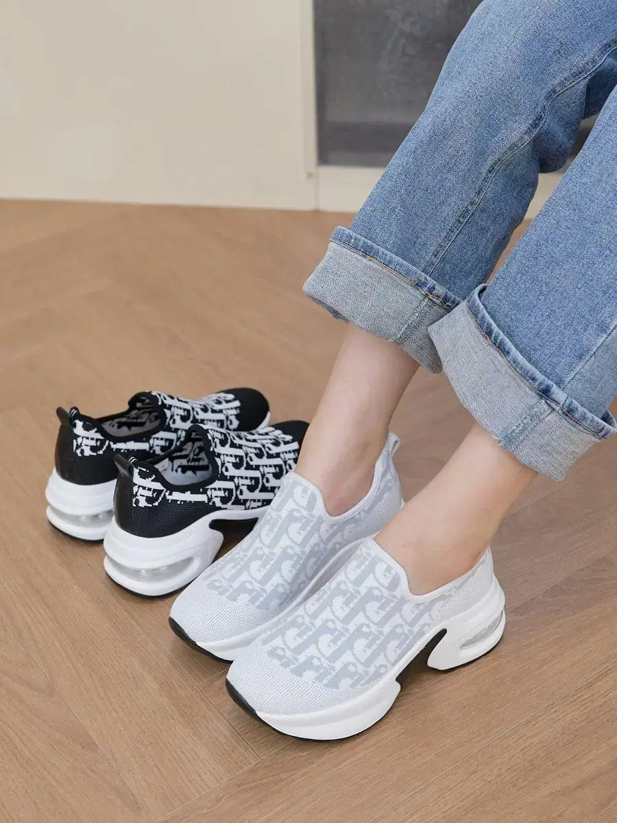 230-250 Women's Air Slip-On Sneakers, Shoes, Casual Shoes