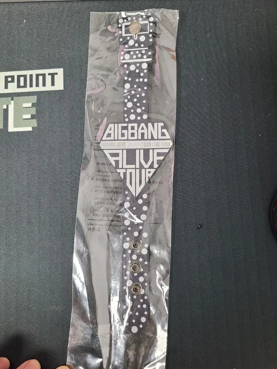 Big Bang 2013 ALIVE TOUR Reflector Watch