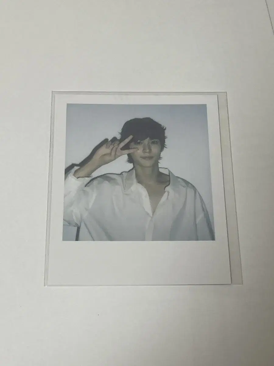 riize season's greetings eunseok polaroid wonbin eunseok sungchan shotaro sohee chanyoung