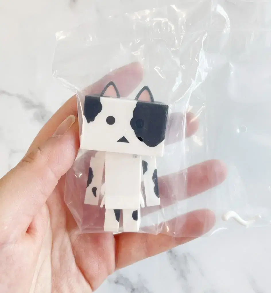 Yotsubarang! Nyanbo Figures 2nd Cow Nyanbo