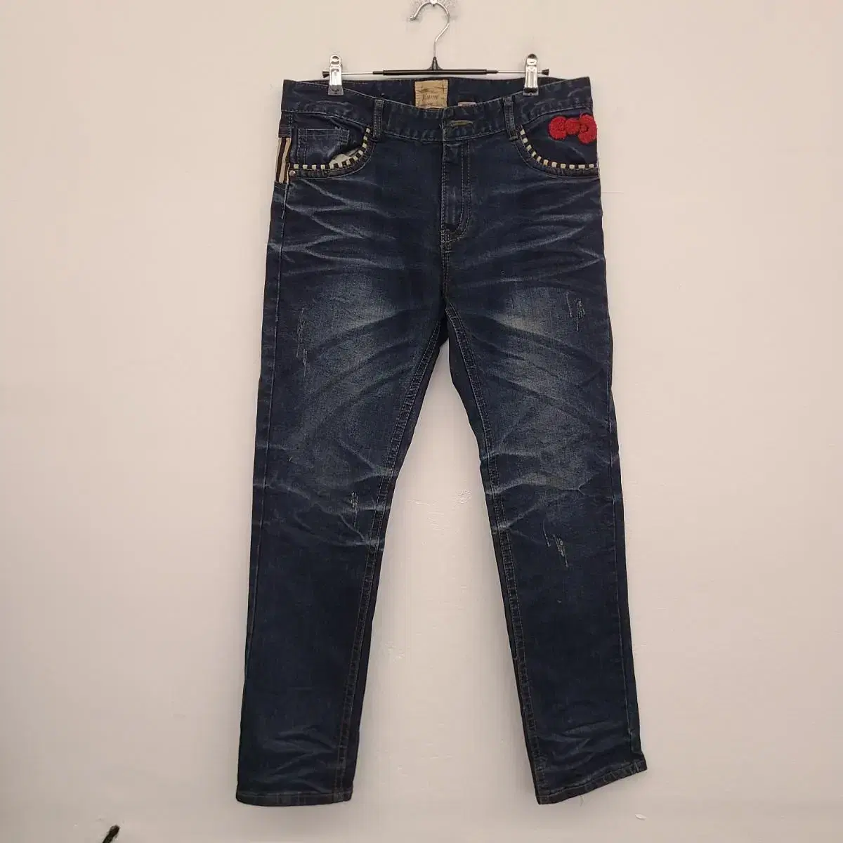 [size 32] HAMO Washed Denim Pants for sale.