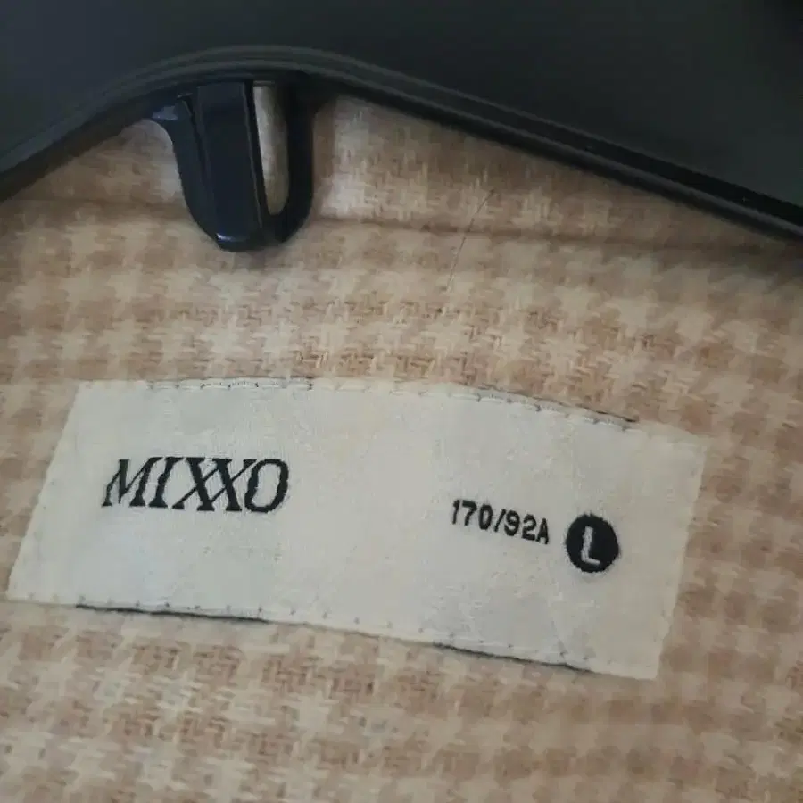 미쏘 MIXXO 울 모직자켓 아이보리