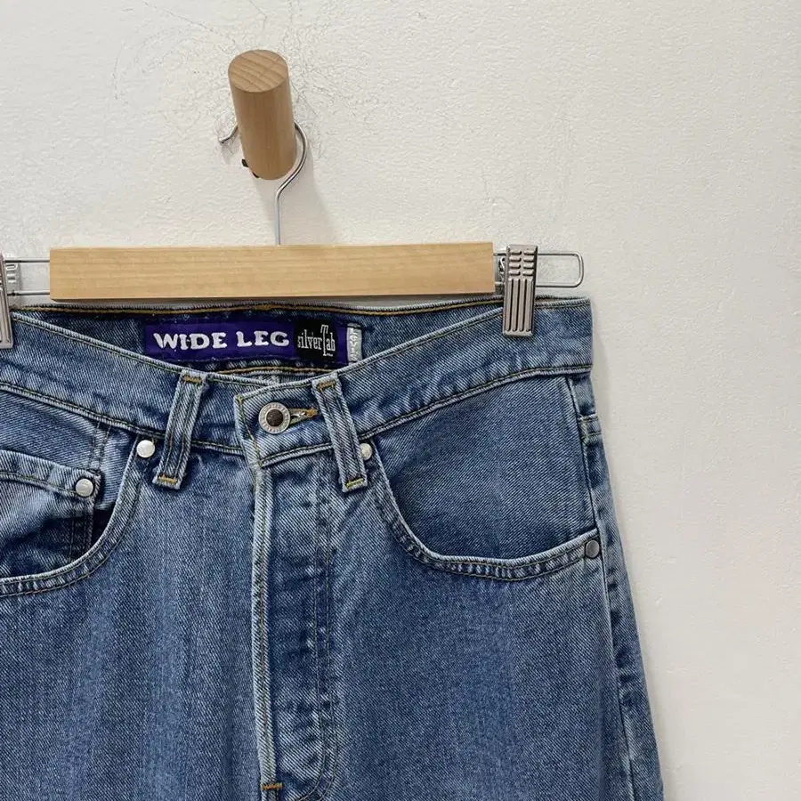 90s USA Levi's wide leg Silver Tab