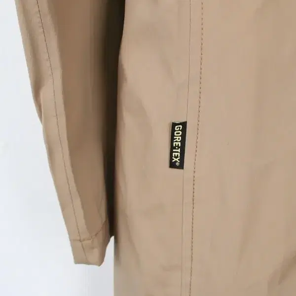 BEAMS GORE-TEX  코트