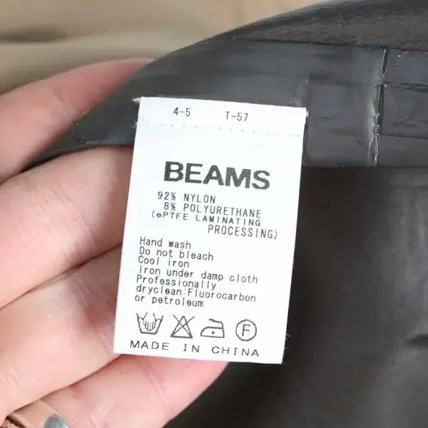 BEAMS GORE-TEX  코트