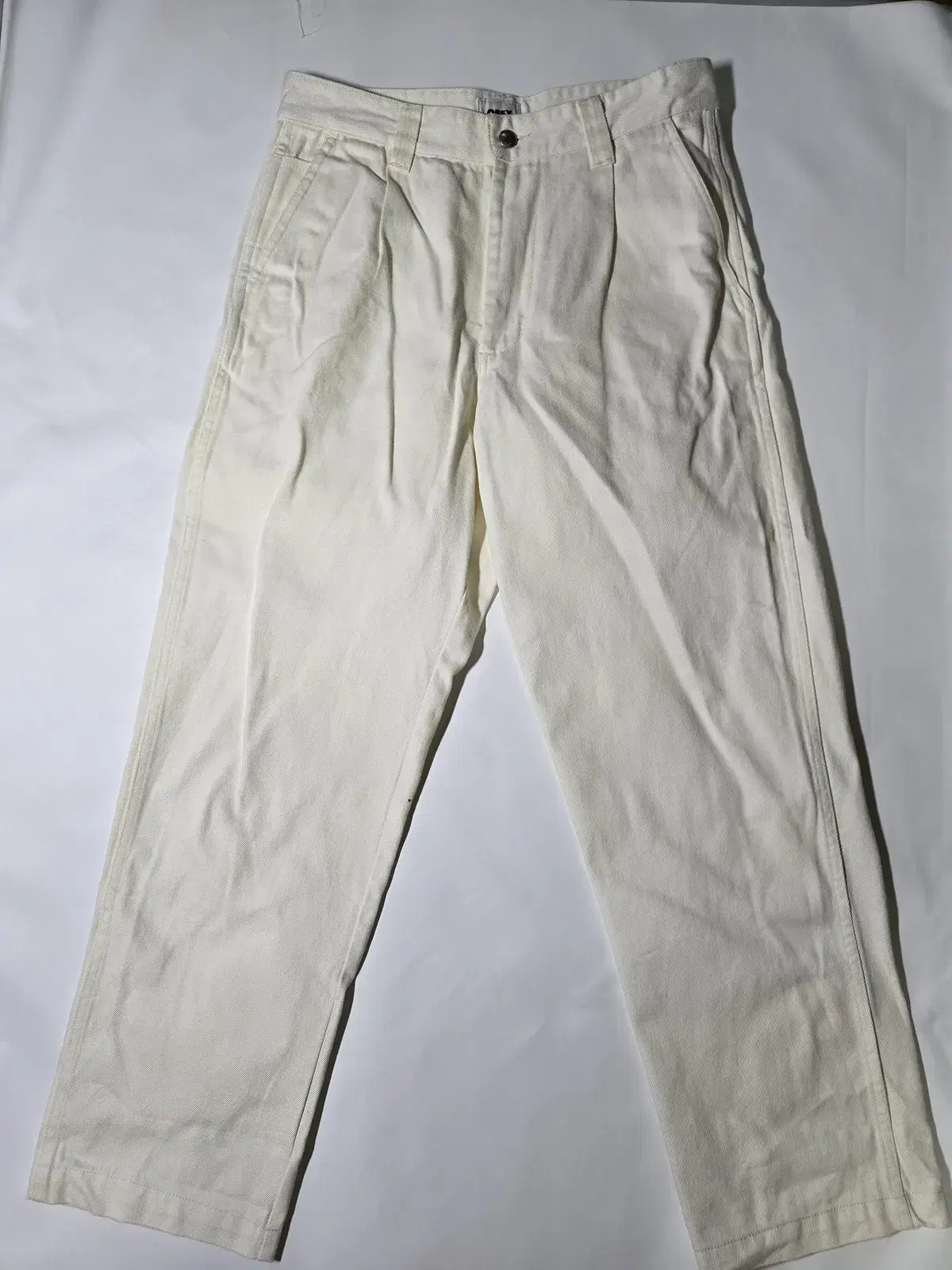 Obey white cotton pants (size 30)