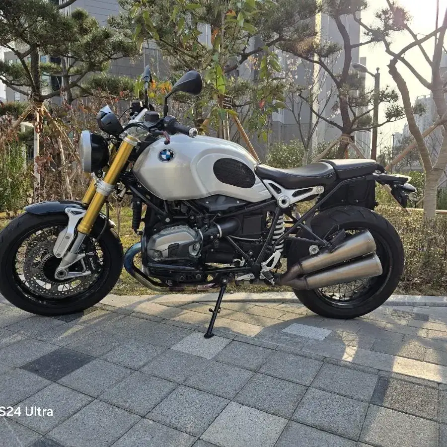 부산 2016 BMW R9T 대리판매합니다