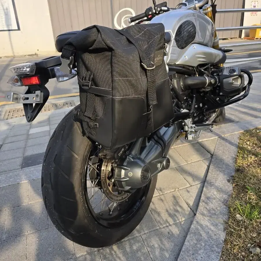 부산 2016 BMW R9T 대리판매합니다